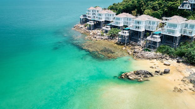 Coastal Villas That Whisper Calm and Class