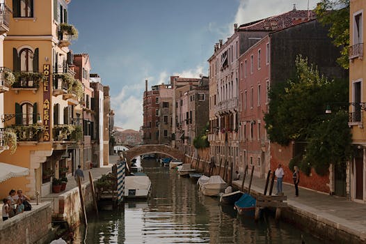 Hotels That Are Destinations in Themselves