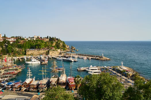 Stay in Hotels With a Private Dock or Marina